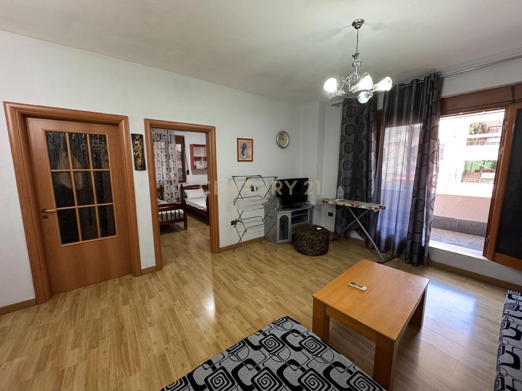 JAPIM APARTAMENT 2+1+2+VERANDE TEK KMY LAPRAKE