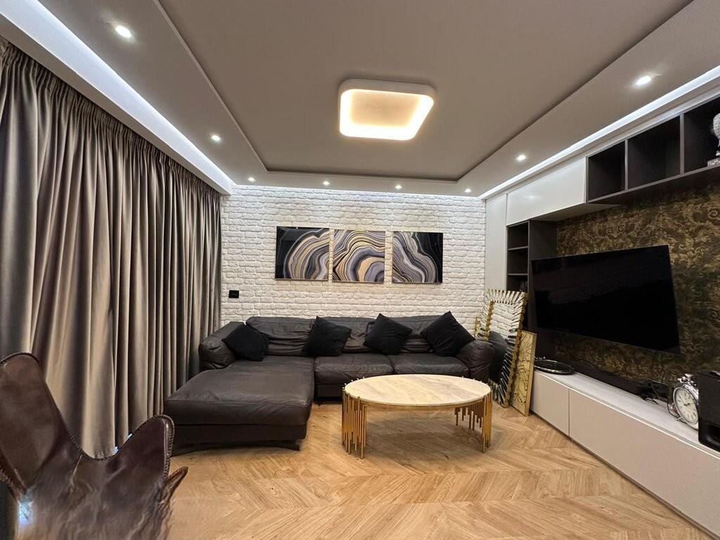 RENT 1+1 IN THE CENTER! 1,000 € /Month