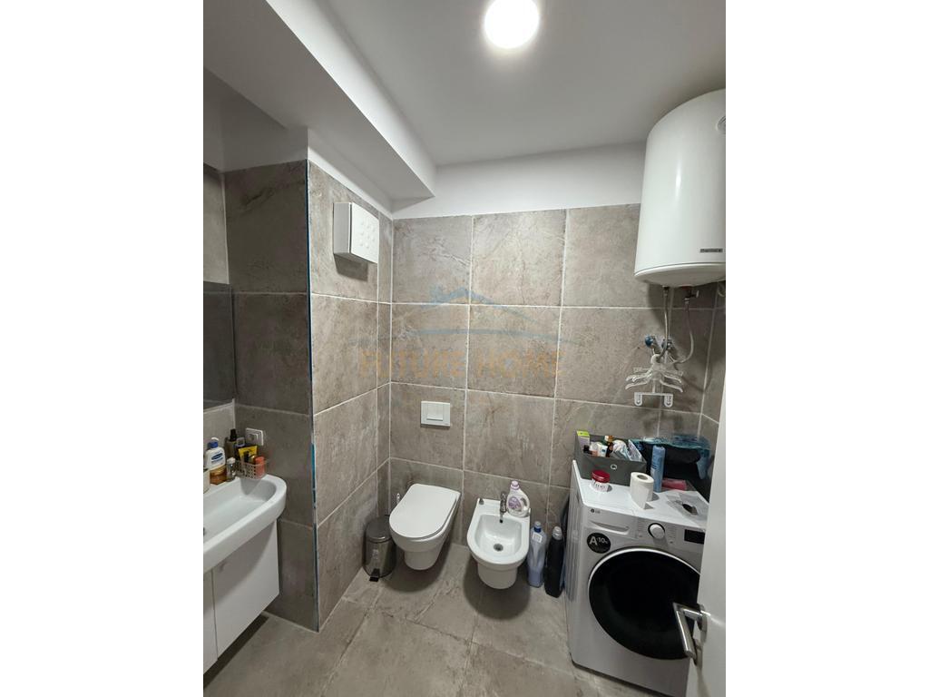 In vendita, Appartamento 2+1, Univers City, Tirana