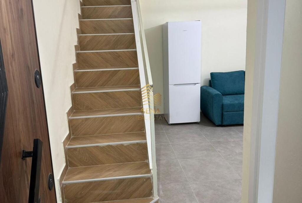 Qira, Dublex, Selite, 400 Euro/Muaj