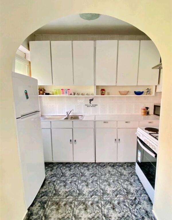 APARTAMENT ME QERA 2+1 RRUGA FORTUZI 700 EURO