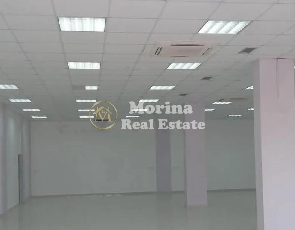 Rent, Business Premises, in Kamez, 1400 euros/month