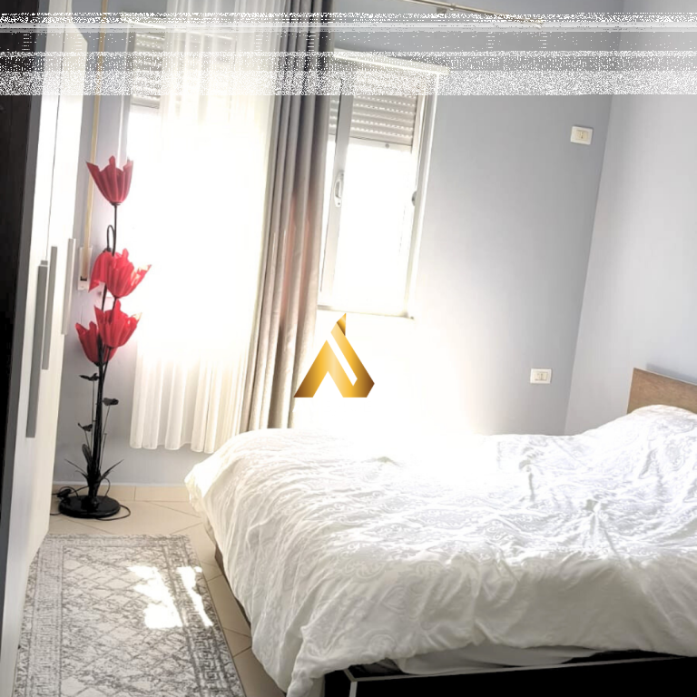 Shitet Apartament 1+1 ne Fresk, Tirane