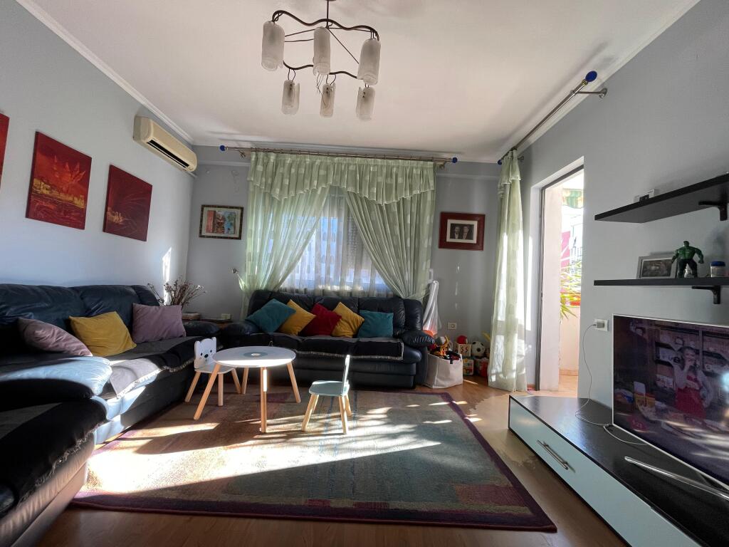 APPARTAMENTO 3+1 IN VENDITA VICINO A VIA KOSOVAREVE