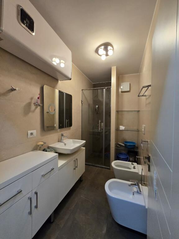 Apartment 1+1 for rent "Komuna e Parisit"