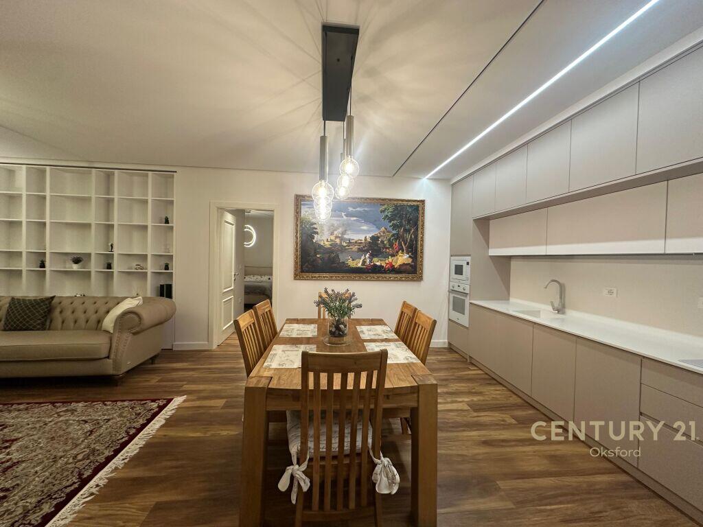 JAPIM ME QIRA APARTAMENT 2+1+2+GARDEROBE, NE ISH BLLOK!
