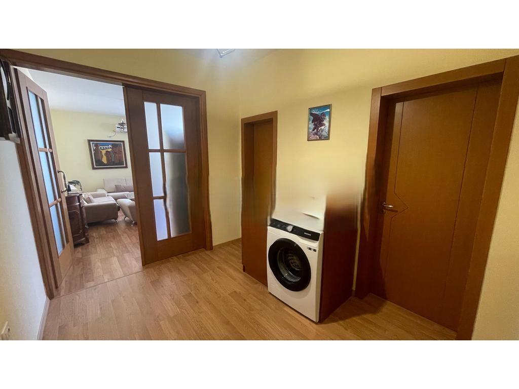 APARTAMENT 1+1 ME QIRA, QENDER-TIRANE 600 € /Muaj