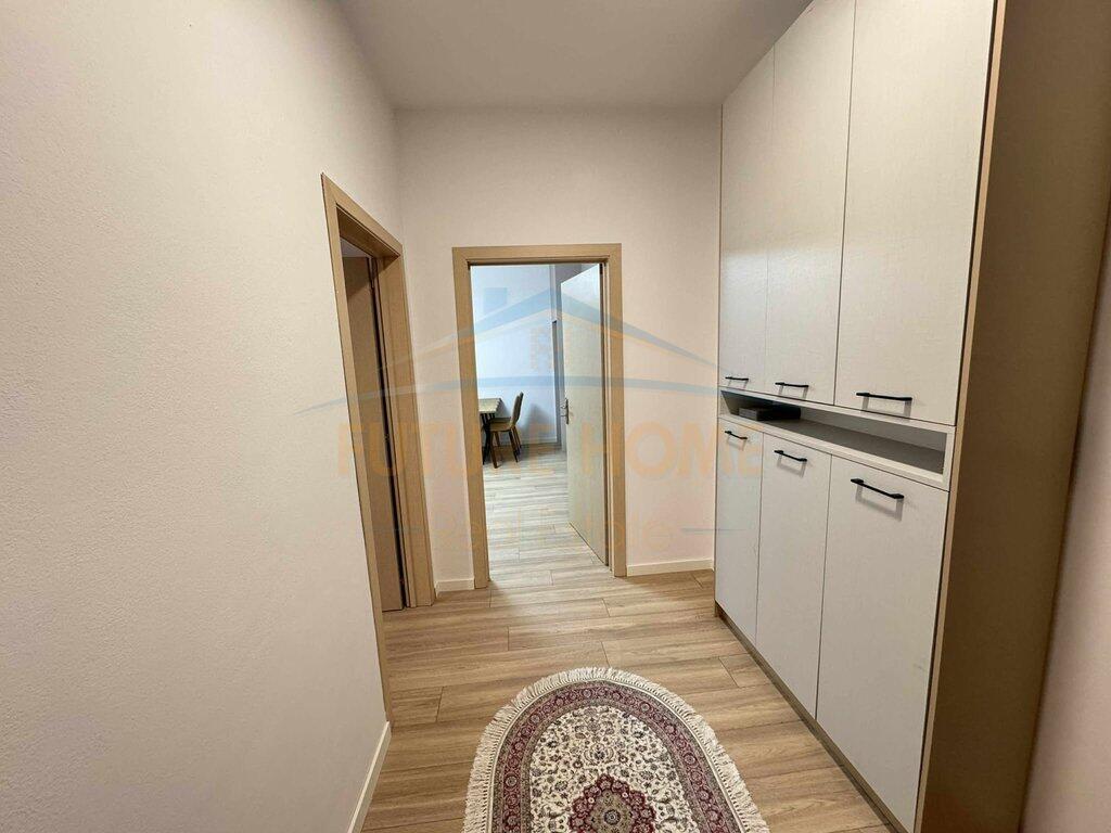 Shitet , Apartament 1+1, Astir pranë Bar Artistit