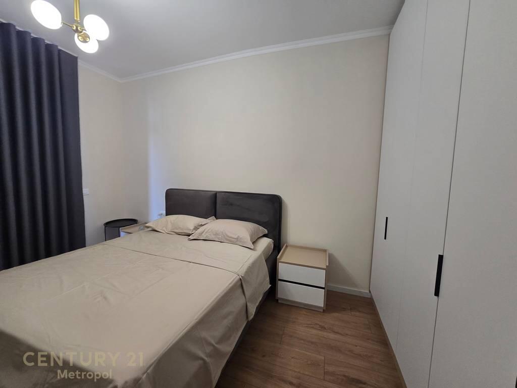 JEPET APARTAMENT ME QIRA TEK BULEVARDI I RI 1+1