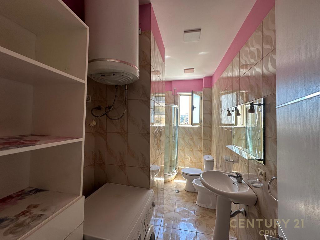 Apartment 2+1 for rent at Hoxha Tahsim
