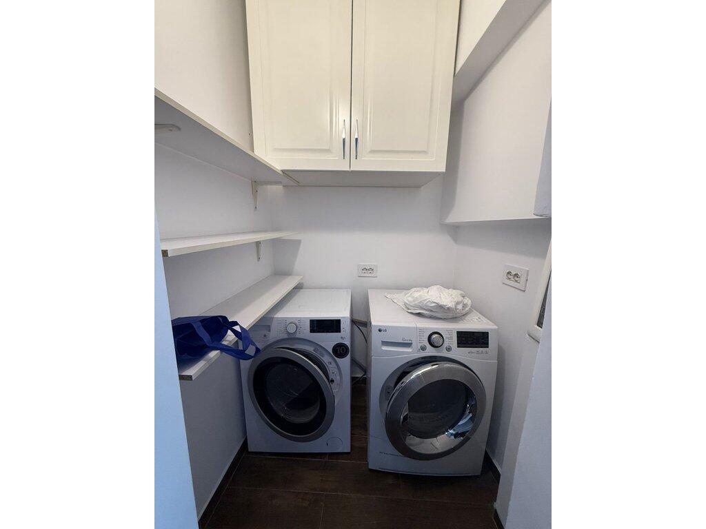 JEPET ME QERA APARTAMENT 2+1 TE ISH STACIONI I TRENIT!