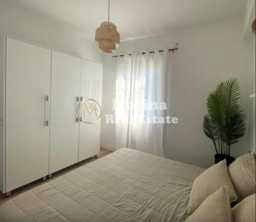 Apartament 1+1 me Verandë – te Kompleksi Siri, 500€/muaj