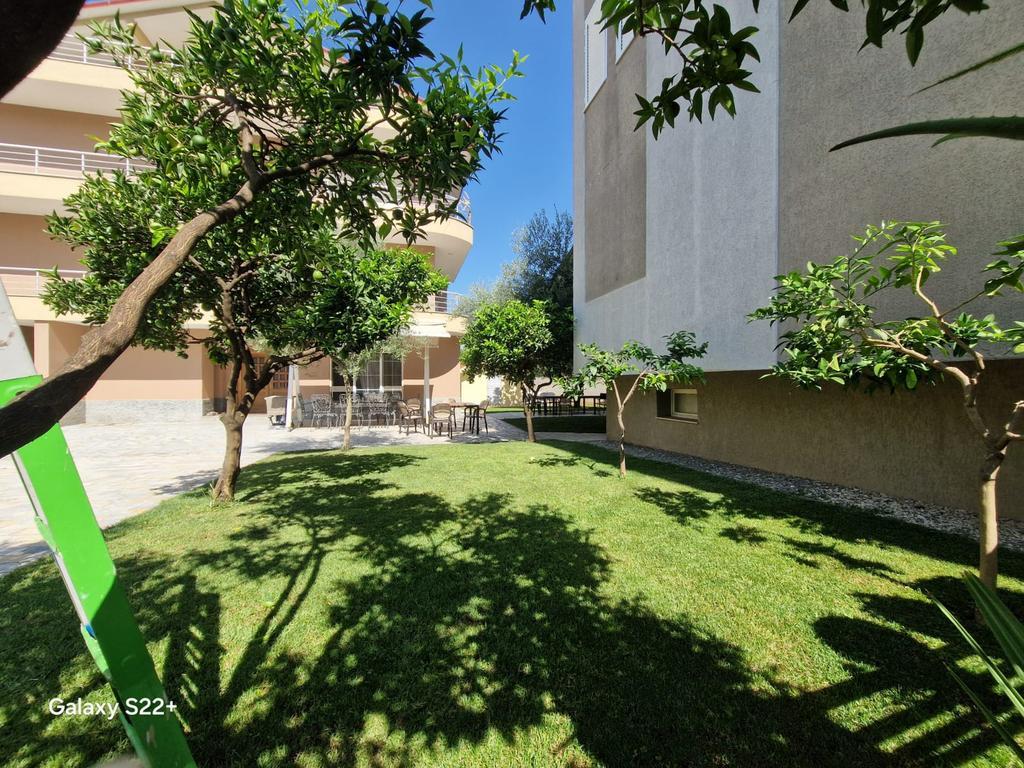 FOR SALE 2 PREMIUM BUILDINGS 3 &amp; 4 FLOORS– KAVAJËS STREET, NEAR AMERICAN HOSPITAL 3 -  2,000,000 €
