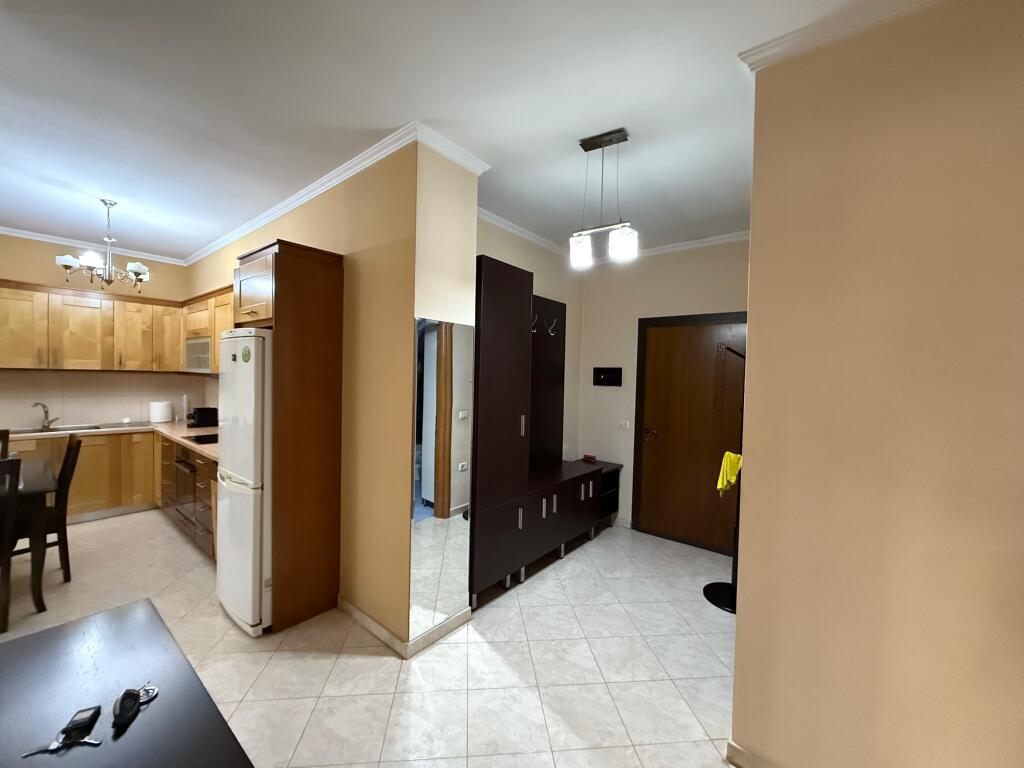 Apartament 2+1 per qira ne Fresk