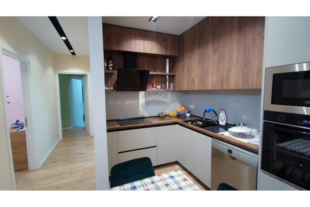 Apartment 2+1+2 +Parking space for rent at Trio Towers, Don Bosko.