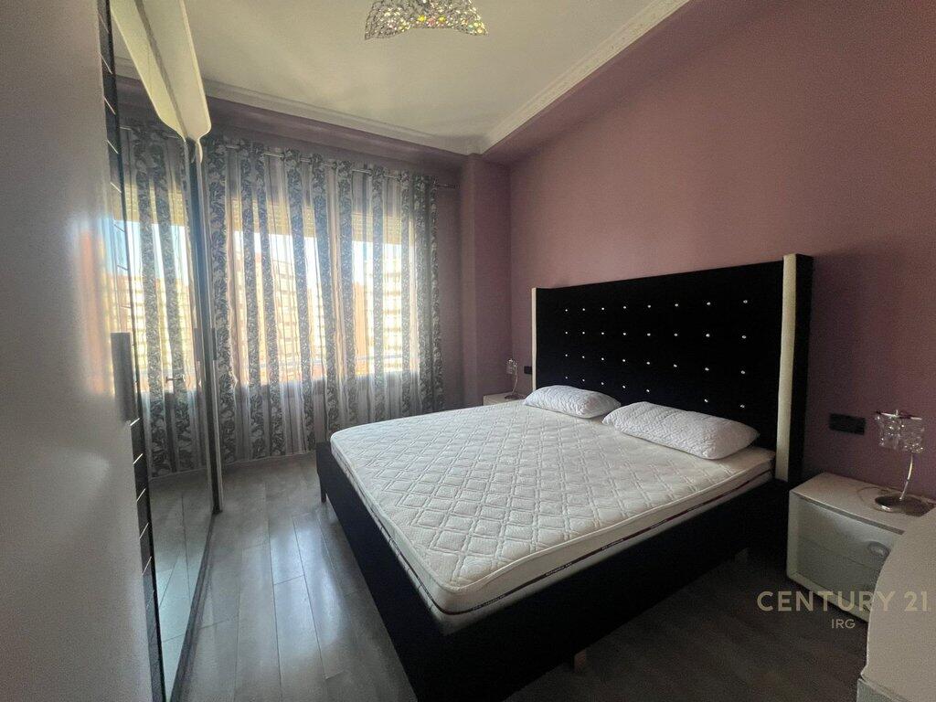Apartament 3+1 me qera në Kompleksin Delijorgji, Tiranë 1,300 € /Muaj