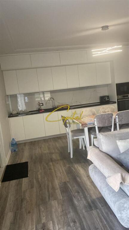 APARTAMENT ME QERA 2+1 PORCELANI 800 EURO