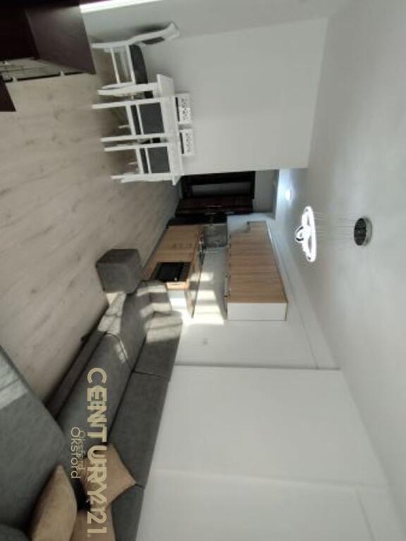 JEPET ME QERA APARTAMENT 1+1 NE UNAZEN E RE(OKS123203)