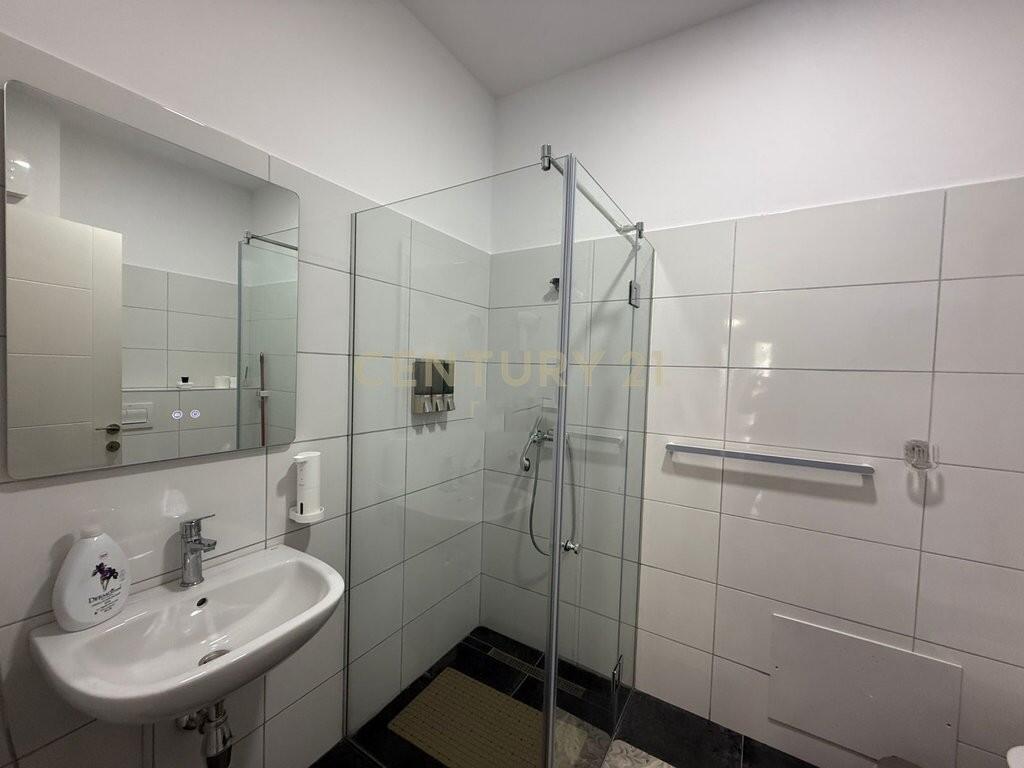 Jepet Apartament 2+1 me Qira tek ASL2