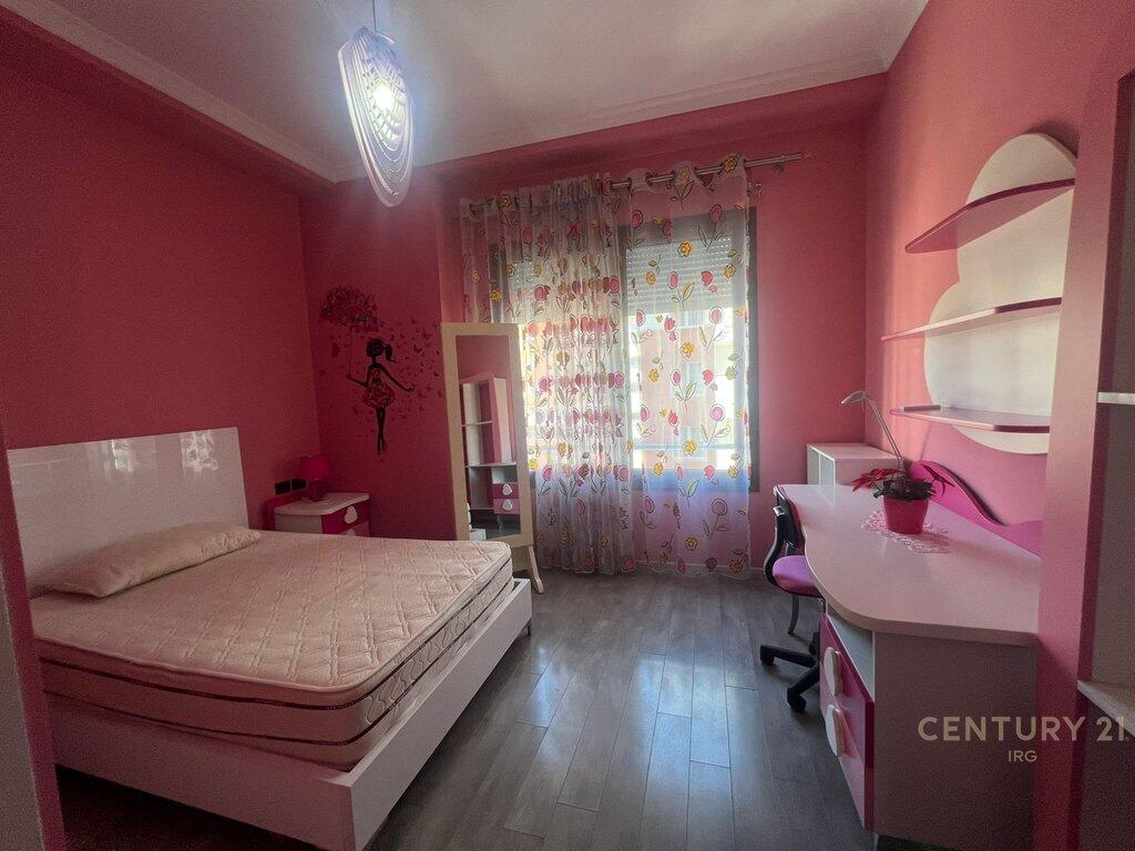 Apartament 3+1 me qera në Kompleksin Delijorgji, Tiranë 1,300 € /Muaj