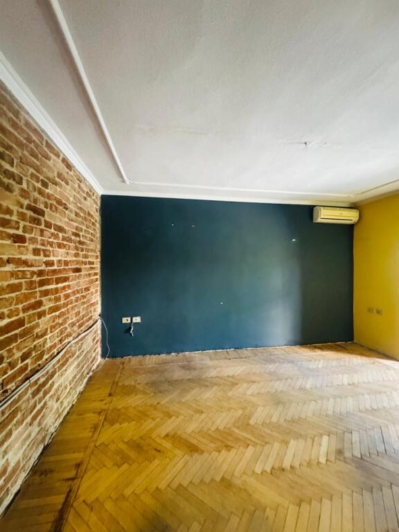Apartament me qera per zyra- 📍Myslym Shyri