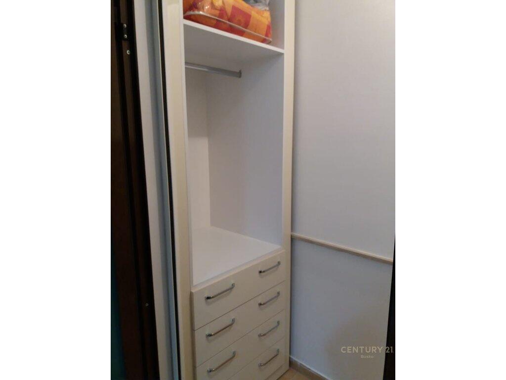 ME QIRA SUPER APARTAMENT 1+1 PRANE PROKURORISE SE TIRANES!
