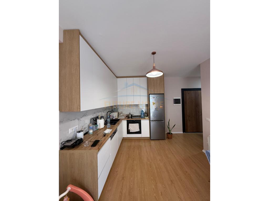 In vendita, Appartamento 2+1, Univers City, Tirana