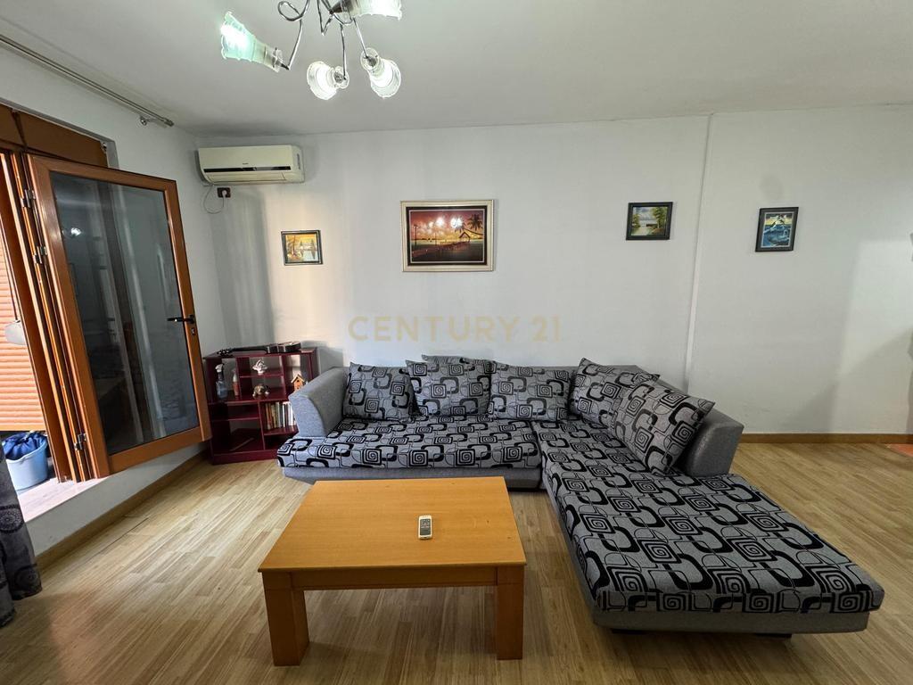 JAPIM APARTAMENT 2+1+2+VERANDE TEK KMY LAPRAKE