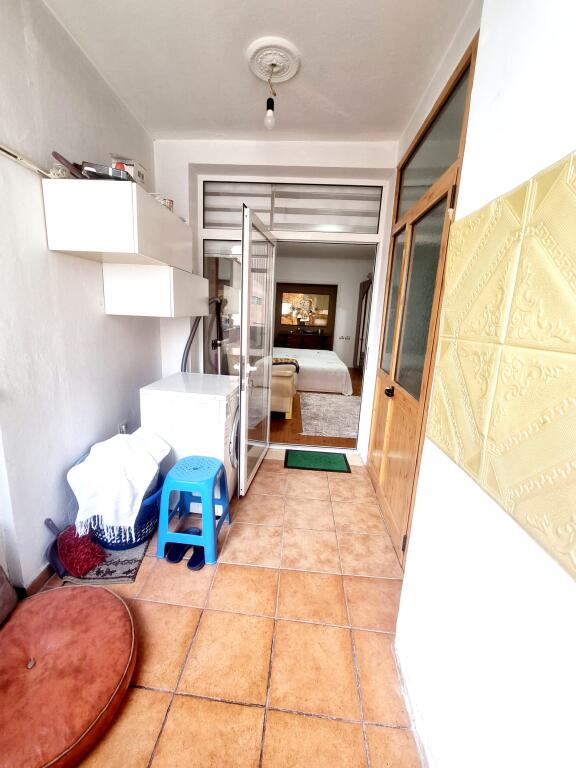 Jepet super apartament 2+1+2 rruges se Kosovareve!