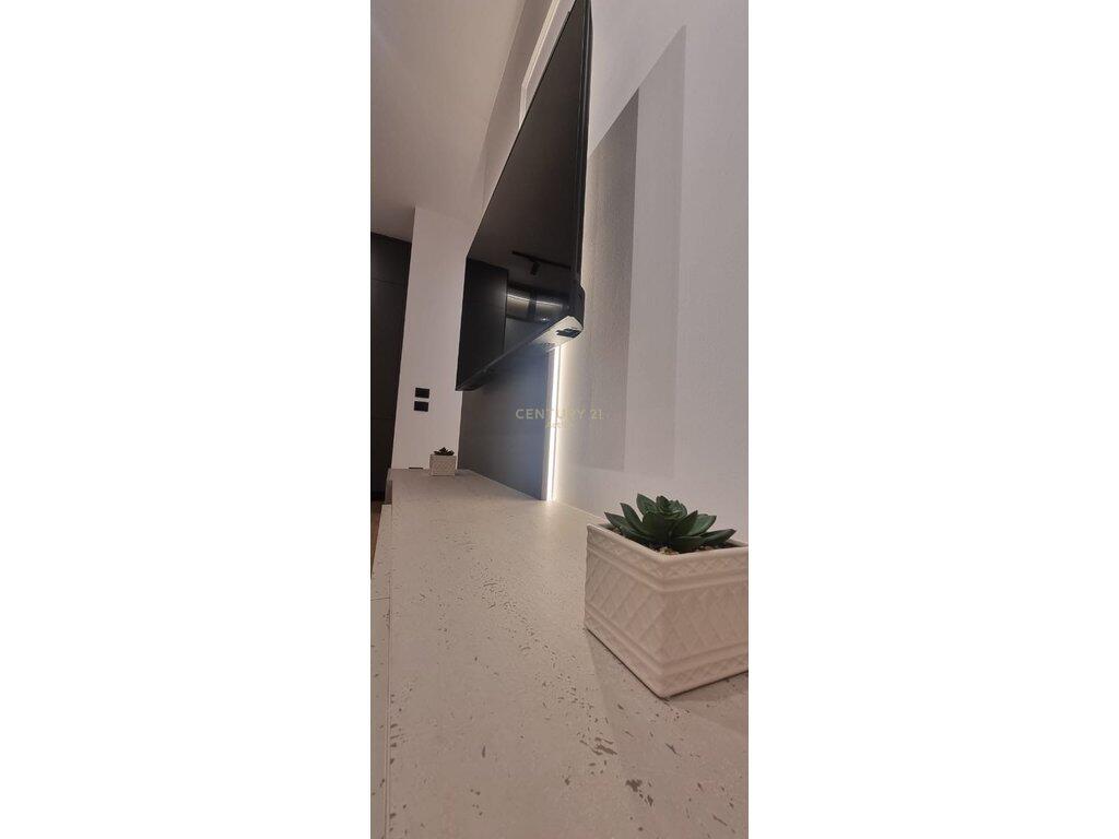 Apartament 2+1 Me Qira në Kinostudio, Tiranë - 850.00€ | 87 m²