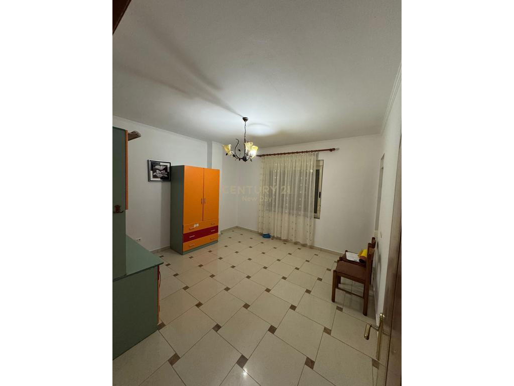 Appartamento 2+1+2 in affitto nella zona del Vecchio Quartiere.