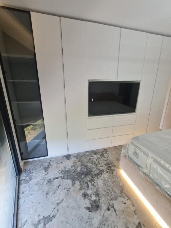 📢 Appartamento di Lusso 1+1+garage in Affitto al Lago Secco! 🏡✨
