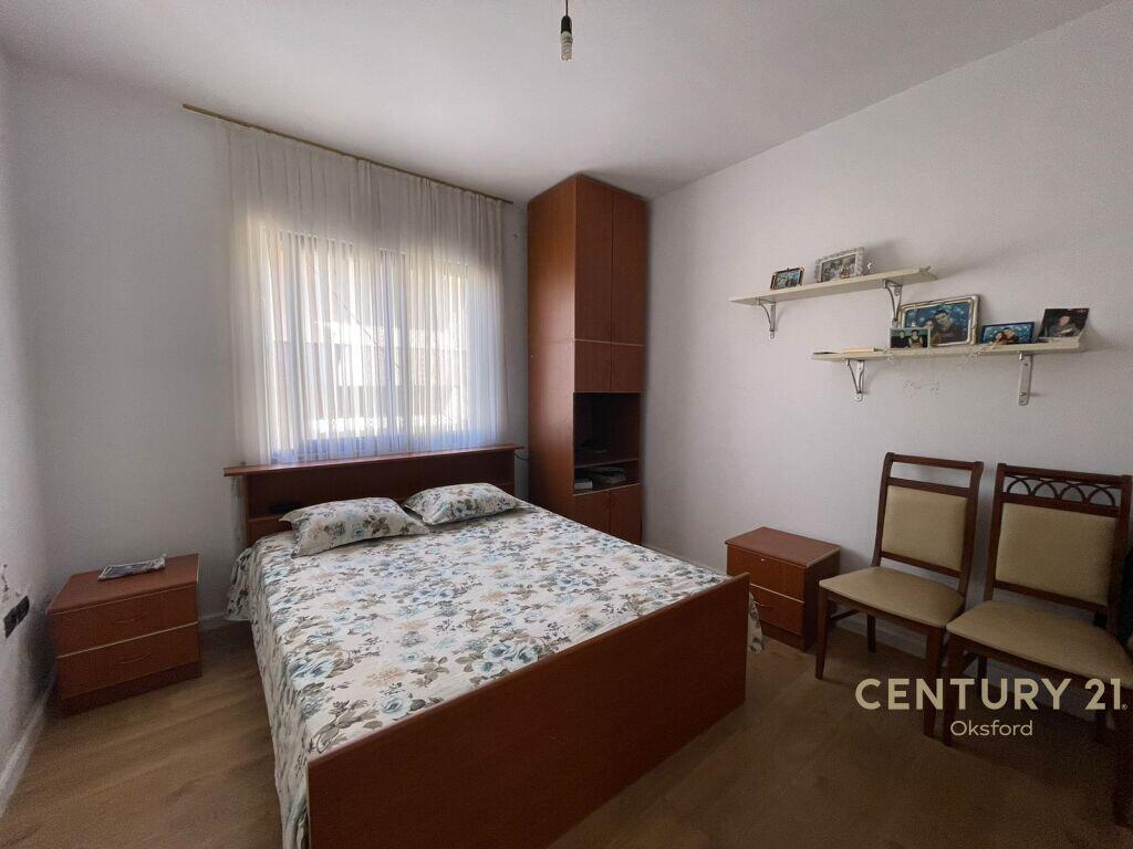 JEPET ME QIRA APARTAMENT 2+1+2 ME POST PARKIMI NE SELITE