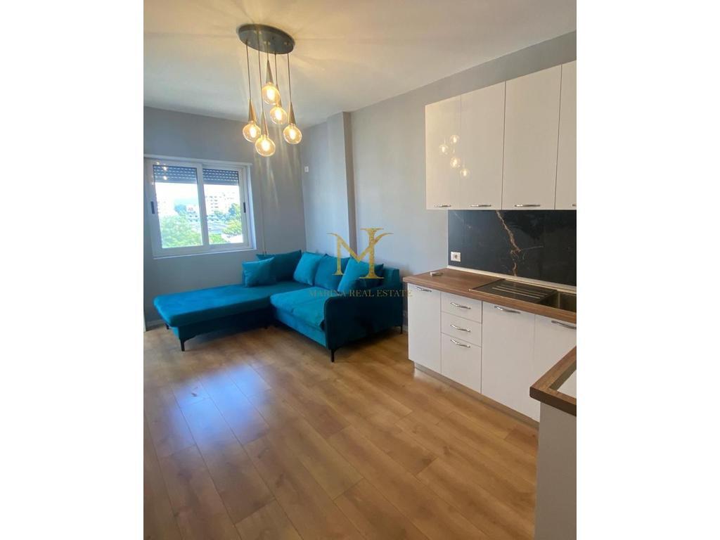 SHITET APARTAMENT 1+1 PLAZH DURRES PAMJE DETI