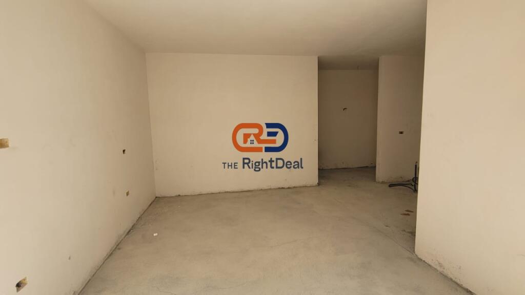 Tek Univers City, Shitet Apartament 3+1 Me Planimetri Te Rregullt Dhe Orientim Perfekt!!