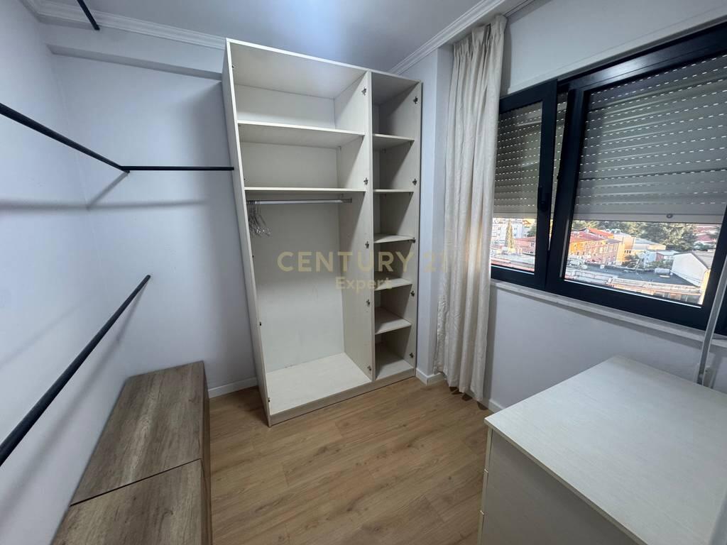 Apartment 2+1+2 for rent on Durres Street!