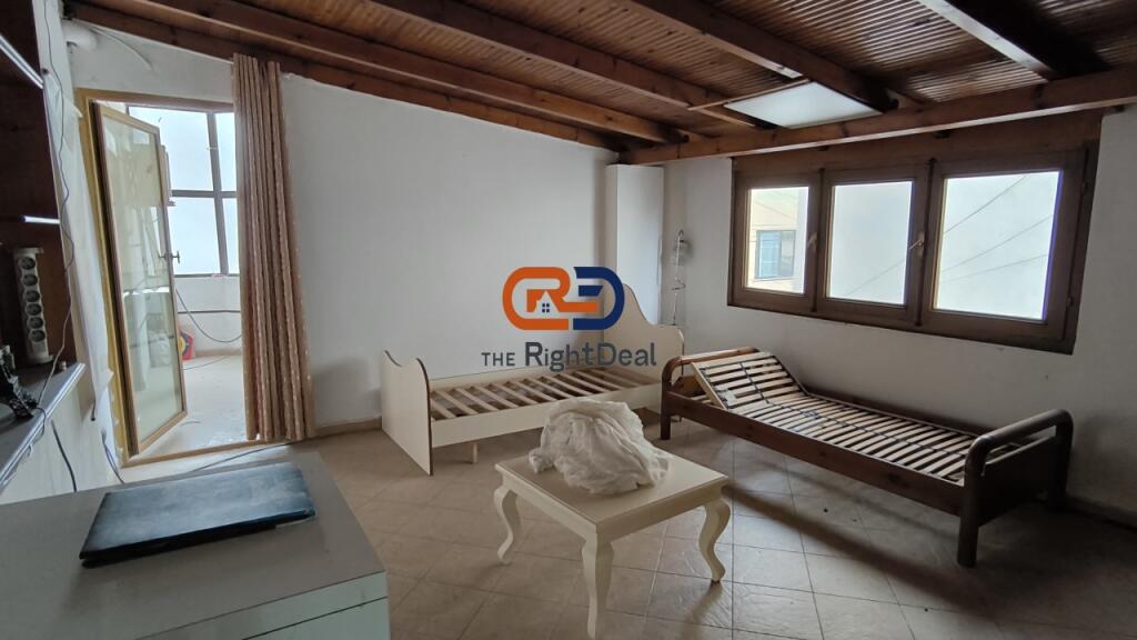 Ne Laprake, Prane Kupoles, Shitet Apartament 4+1+2 I Pershtatshem Per Investim !