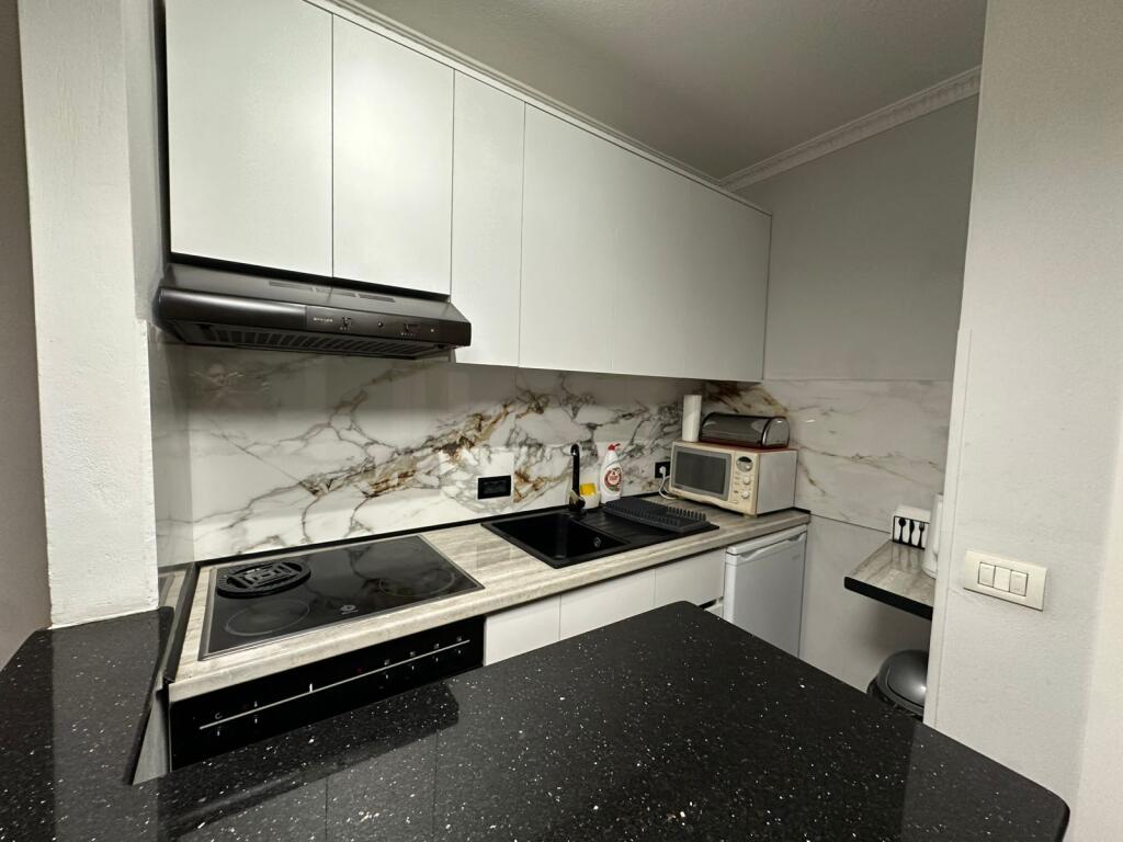 Apartament Ura e Tabakeve