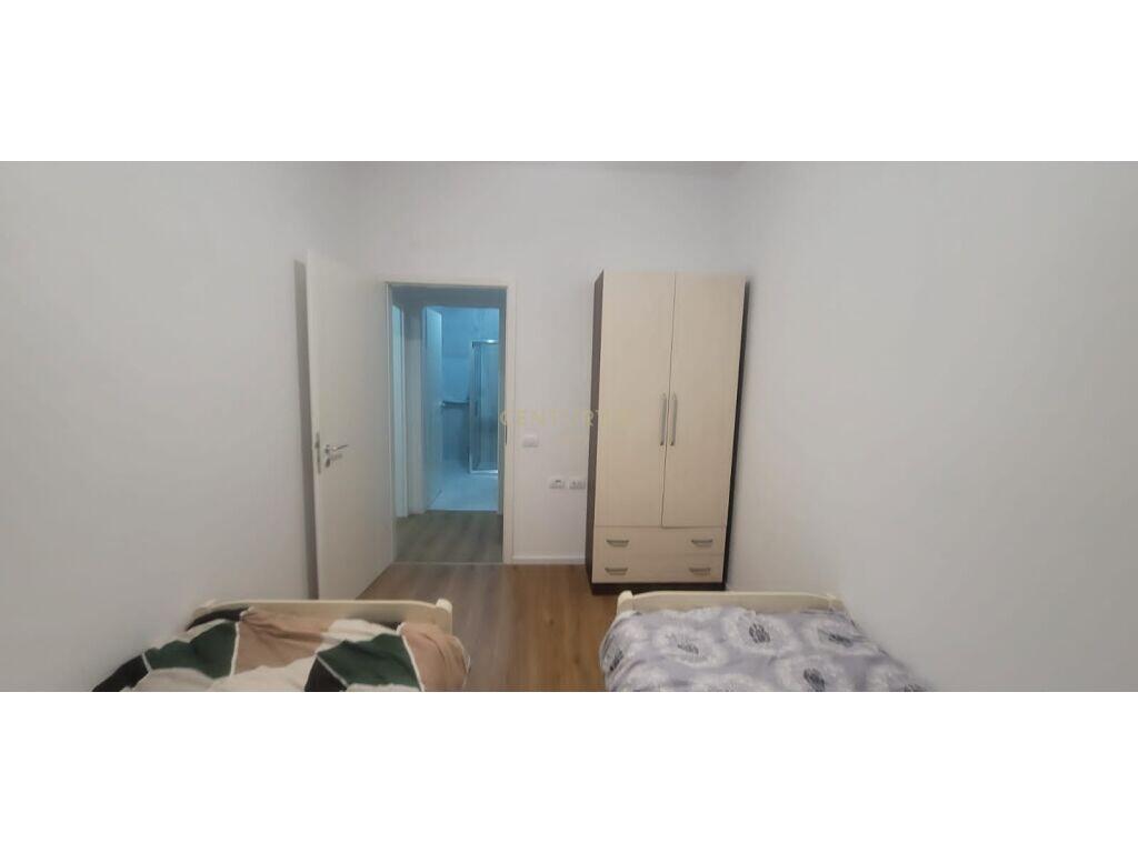 Appartamento 2+2 in Affitto ad Ali Demi, Nel complesso Kaimi.