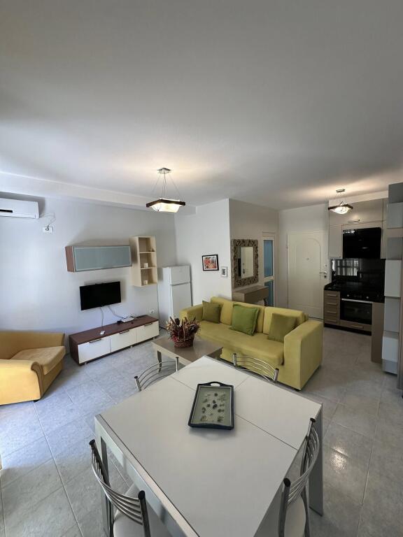 Apartament për shitje 1+1 + Ballkon LINJA E DYTË NË DET dhe Pamje nga Deti 📍Iliria,Plazh • 120.000€ ✅