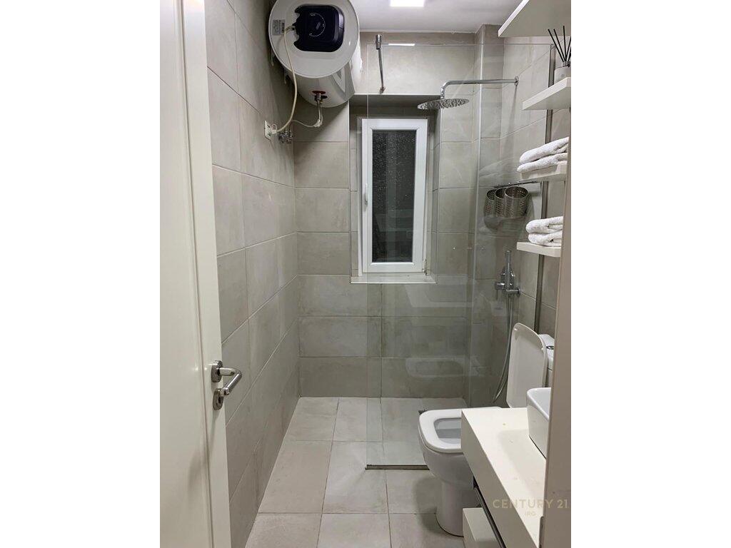 APPARTAMENTO 1+1 IN AFFITTO, PIAZZA SKENDERBEJ - CENTRO.