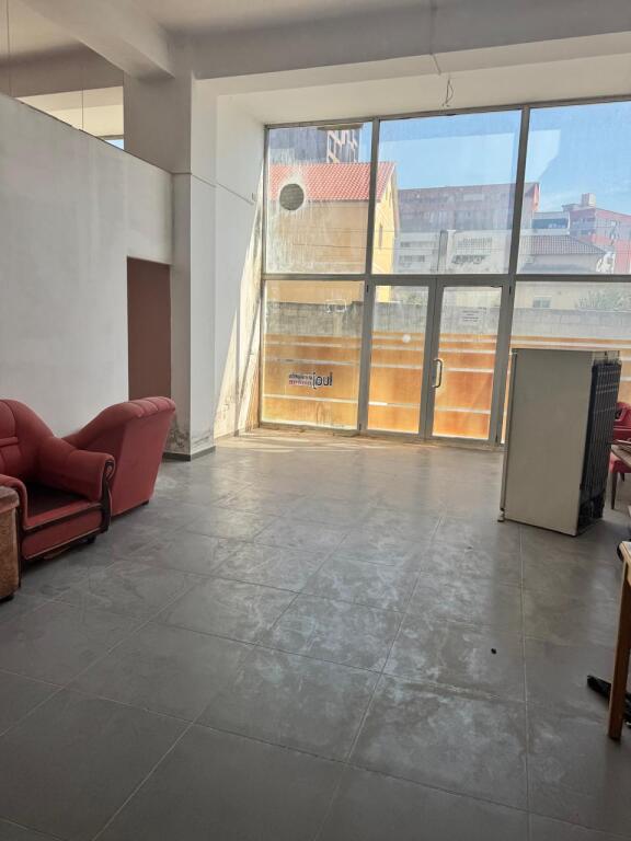 🔥 OKAZION NË ASTIR! 🔥 Shitet Dyqan 150 m2 / Ambient Biznesi