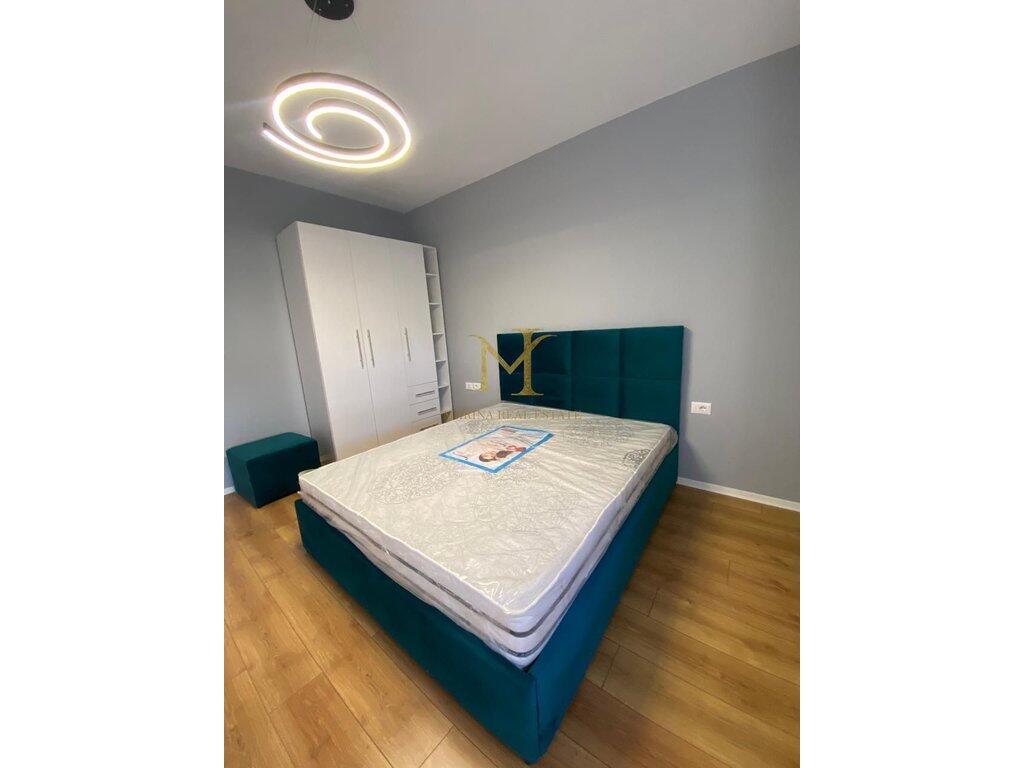 SHITET APARTAMENT 1+1 PLAZH DURRES PAMJE DETI