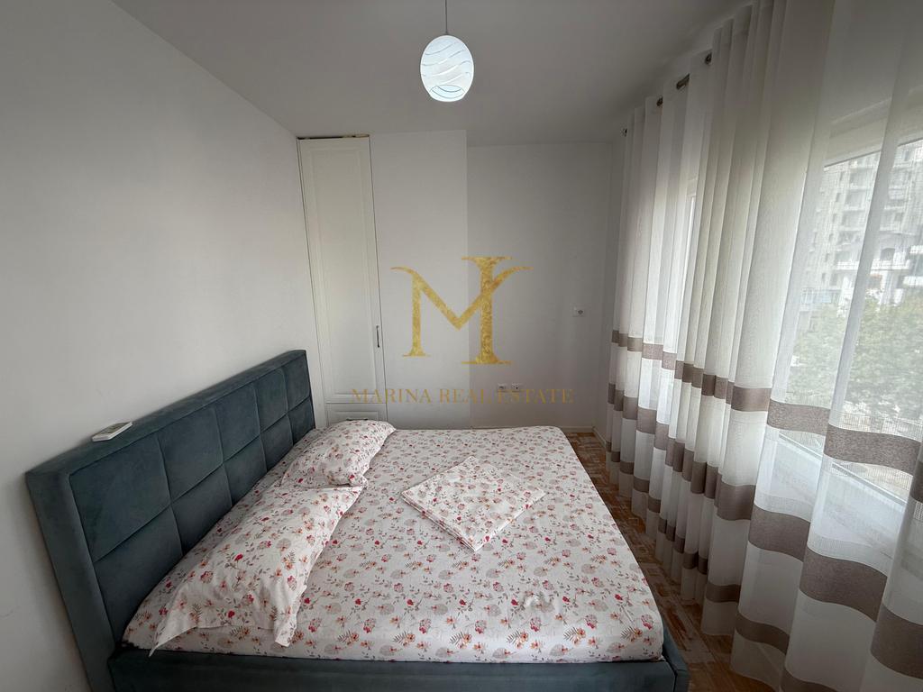 Apartament 2+1 per Qera ne Plazh , Stacioni i Pare !!