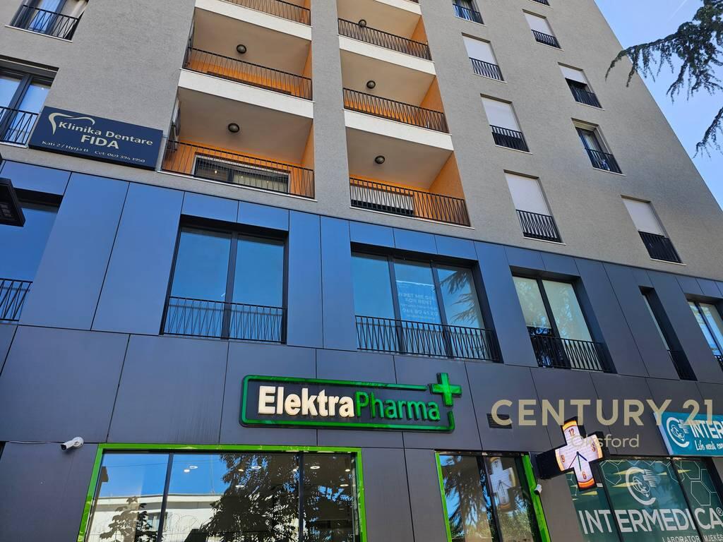 Commercial space for rent at Zirkon Residence