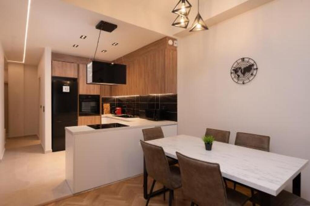 Appartamento In Affitto 1+1 Vicino 5 Maji (ID B2101275) Tirana
