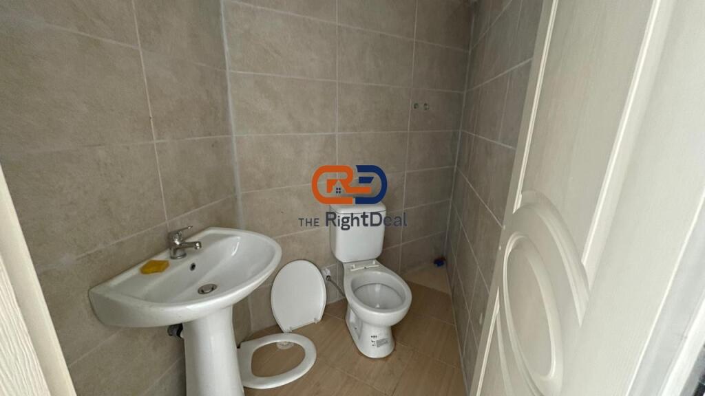 In Astir, Business Unit for Rent, Very Close to the Main Road!!!