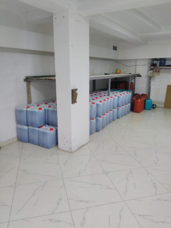 AMBIENT BIZNESI ME QERA 80 M2 SELITE 550 EURO