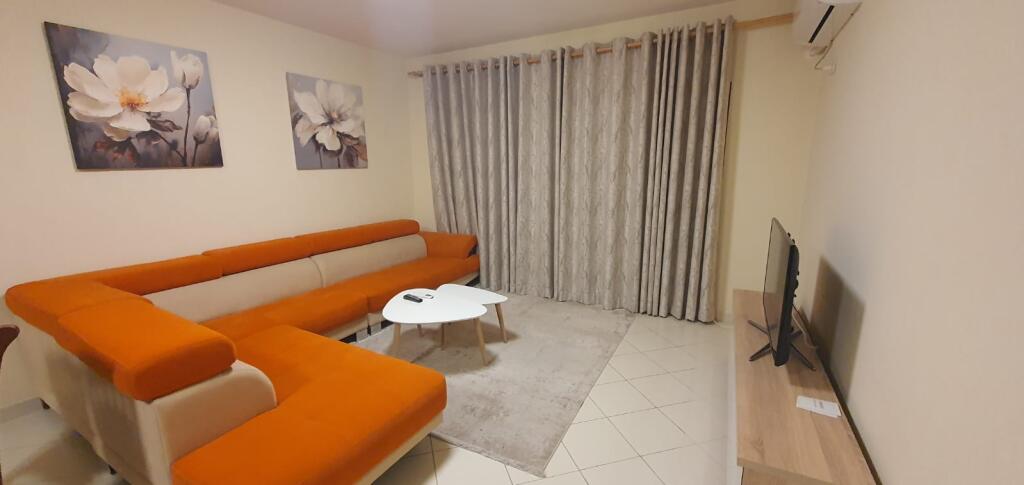 Affittasi appartamento 2+1+2 Astir (Jata Market)