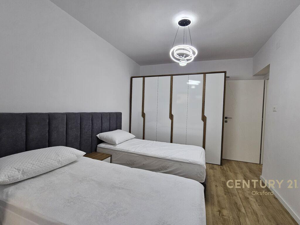 AFFITTASI APPARTAMENTO 2+1 A 21 DHJETORI!